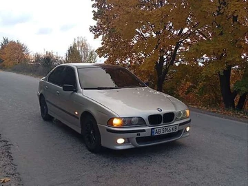 Авто BMW 5 Series 2000 № 8155352