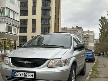 Авто Chrysler Voyager 2003 № 8155354