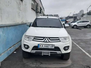 Авто Mitsubishi Pajero Sport 2015 № 8155500