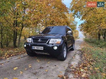 Авто Mitsubishi Pajero 2005 № 8155513