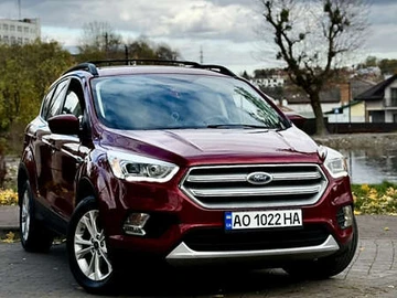 Авто Ford Escape 2018 № 8155576