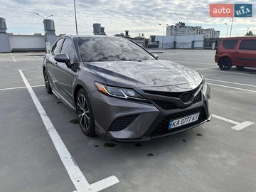 Авто Toyota Camry 2018 № 8155825