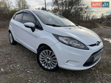 Авто Ford Fiesta 2011 № 8156169