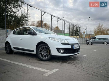 Авто Renault Megane 2013 № 8156187