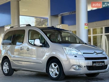 Авто Citroen Berlingo 2010 № 8156191