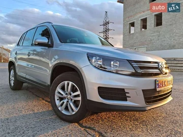 Авто Volkswagen Tiguan 2016 № 8156394