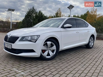 Авто Skoda Superb 2016 № 8156433