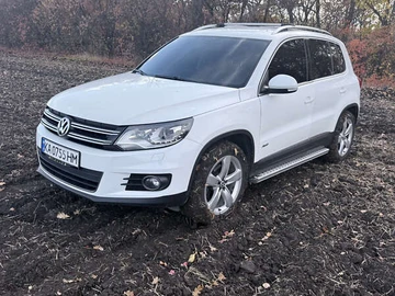 Авто Volkswagen Tiguan 2014 № 8156450