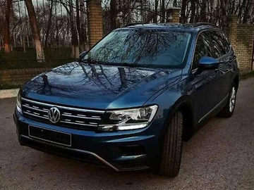 Авто Volkswagen Tiguan 2020 № 8156463
