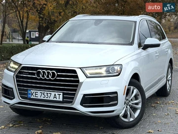 Авто Audi Q7 2018 № 8156706