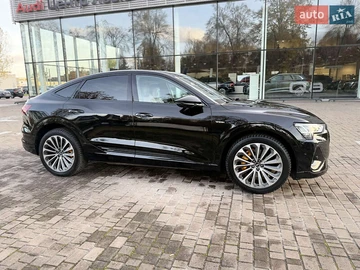 Авто Audi E-Tron 2021 № 8156732