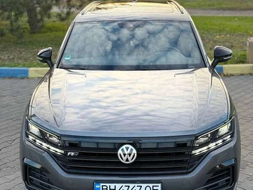 Авто Volkswagen Touareg 2020 № 8156754