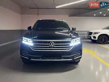 Авто Volkswagen Touareg 2022 № 8156757