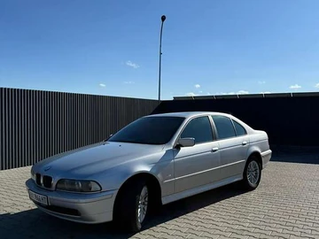 Авто BMW 5 Series 2002 № 8156998