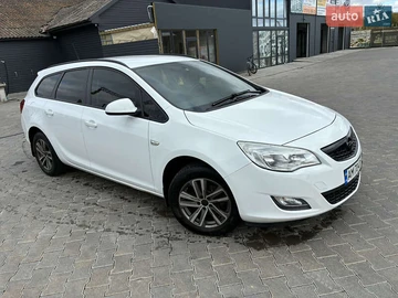 Авто Opel Astra 2012 № 8157010