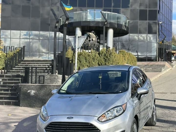 Авто Ford Fiesta 2013 № 8157116