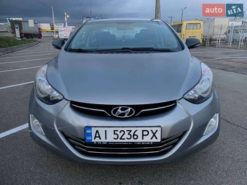 Авто Hyundai Elantra 2013 № 8157124
