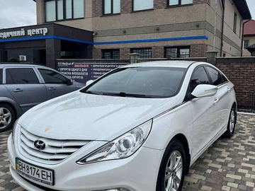 Авто Hyundai Sonata 2011 № 8157250