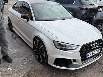 Авто Audi Rs3 2017 № 8157592