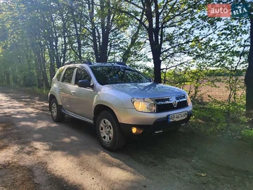 Авто Renault Duster 2011 № 8157726
