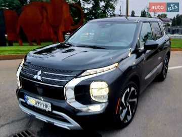 Авто Mitsubishi Outlander 2024 № 8157784