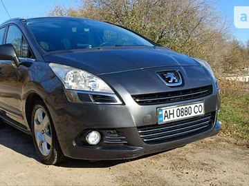 Авто Peugeot 5008 2012 № 8157903