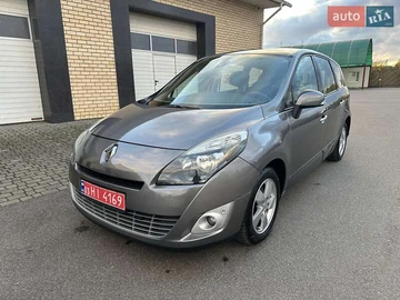 Авто Renault Grand Scenic 2010 № 8158009