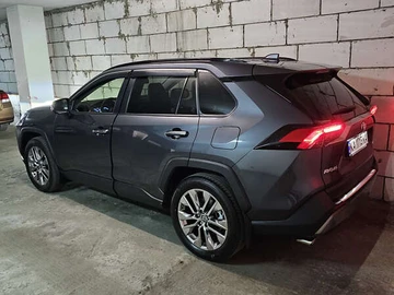 Авто Toyota Rav4 2023 № 8158032