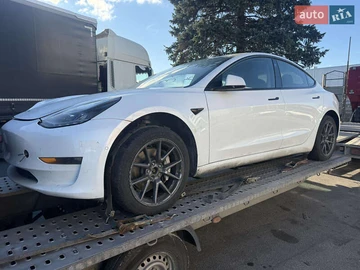 Авто Tesla Model 3 2022 № 8158143