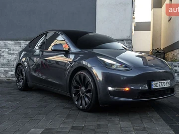 Авто Tesla Model Y 2022 № 8158174