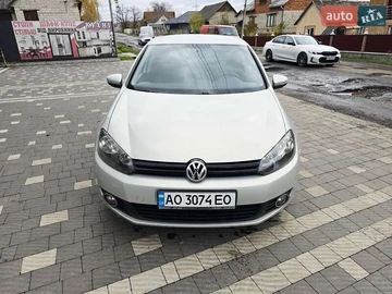 Авто Volkswagen Golf 2010 № 8158350