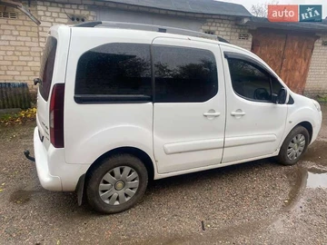 Авто Peugeot Partner 2013 № 8158368