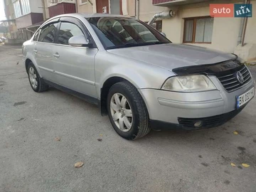 Авто Volkswagen Passat 2004 № 8158638