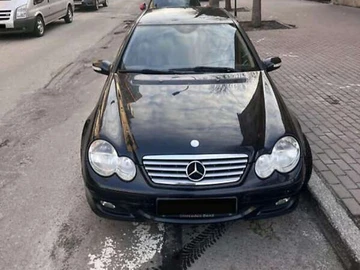 Авто Mercedes C-Class 2004 № 8158811