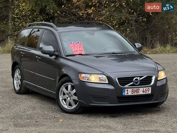 Авто Volvo V50 2011 № 8158876
