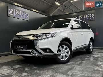 Авто Mitsubishi Outlander 2021 № 8159168