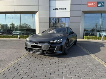 Авто Audi Rs E-Tron Gt 2023 № 8159321