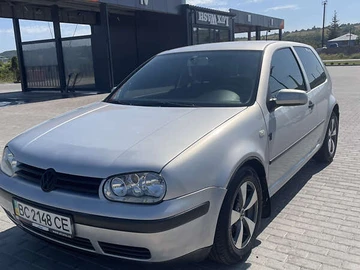 Авто Volkswagen Golf 2000 № 8159342