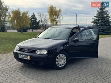 Авто Volkswagen Golf 2002 № 8159354