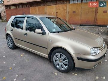 Авто Volkswagen Golf 2003 № 8159458