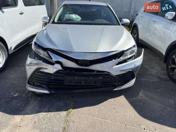Авто Toyota Camry 2021 № 8159849
