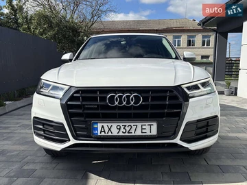 Авто Audi Q5 2017 № 8160095