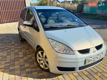 Авто Mitsubishi Colt 2006 № 8160362
