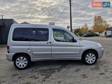 Авто Citroen Berlingo 2008 № 8160392
