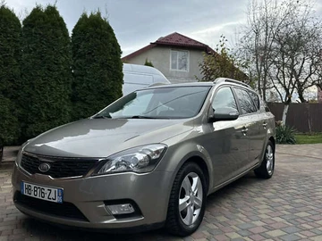 Авто KIA Ceed 2011 № 8160592