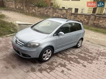 Авто Volkswagen Golf Plus 2007 № 8160618