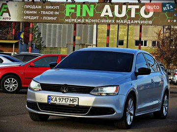 Авто Volkswagen Jetta 2010 № 8160647