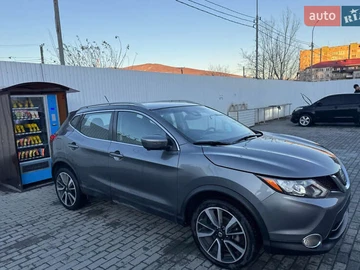 Авто Nissan Rogue Sport 2021 № 8161016