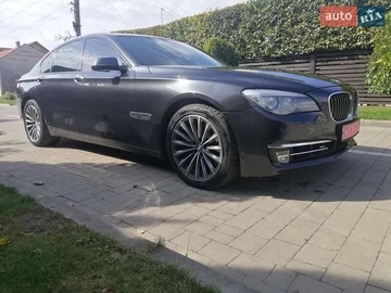 Авто BMW 7 Series 2013 № 8161147