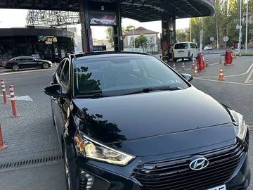 Авто Hyundai Ioniq 2018 № 8161158